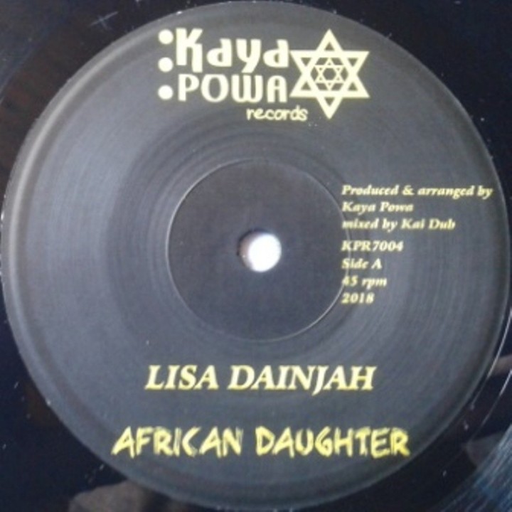 Lisa Dainjah - African Daughter 7"