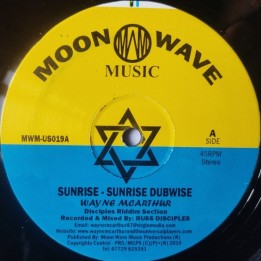 Wayne McArthur - Sunrise / Travelling 12