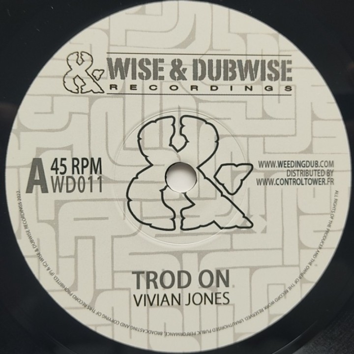 Vivian Jones - Trod On 7"