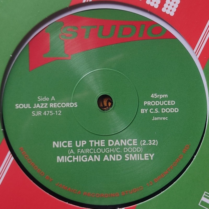 Michigan And Smiley – Nice Up The Dance 12"
