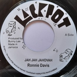 Ronnie Davis - Jah Jah Jahovia 7''