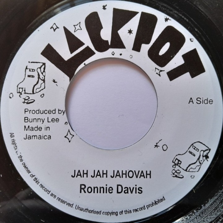 Ronnie Davis - Jah Jah Jahovia 7''