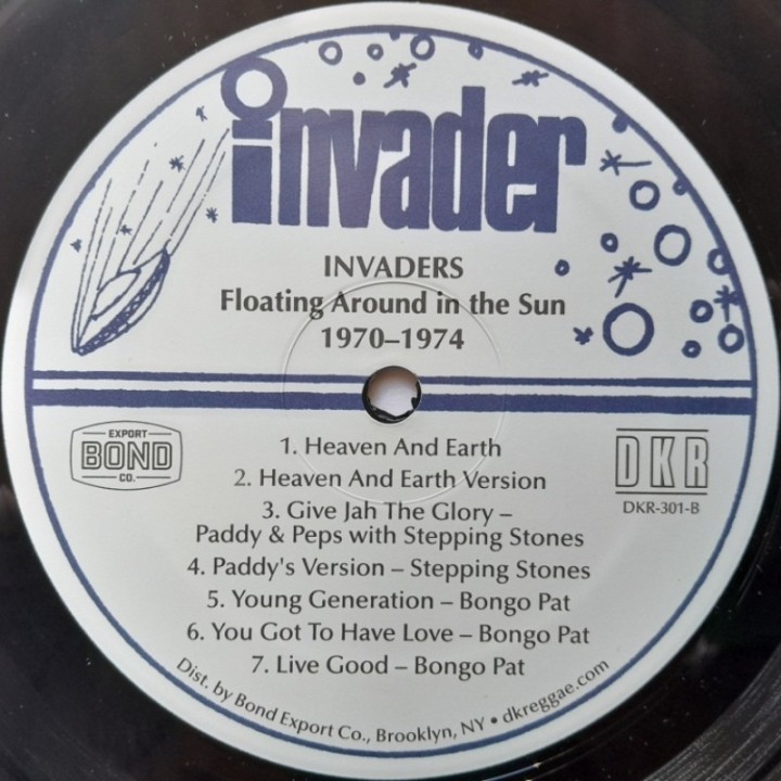 Invaders - Floating Around in the Sun 1970-1974 LP