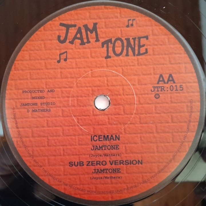 Earl 16 - Tyrant 12"