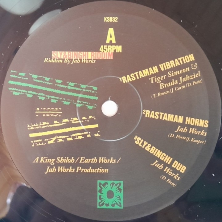 Tiger Simeon & Brada Jahziel - Rastaman Vibration 12"